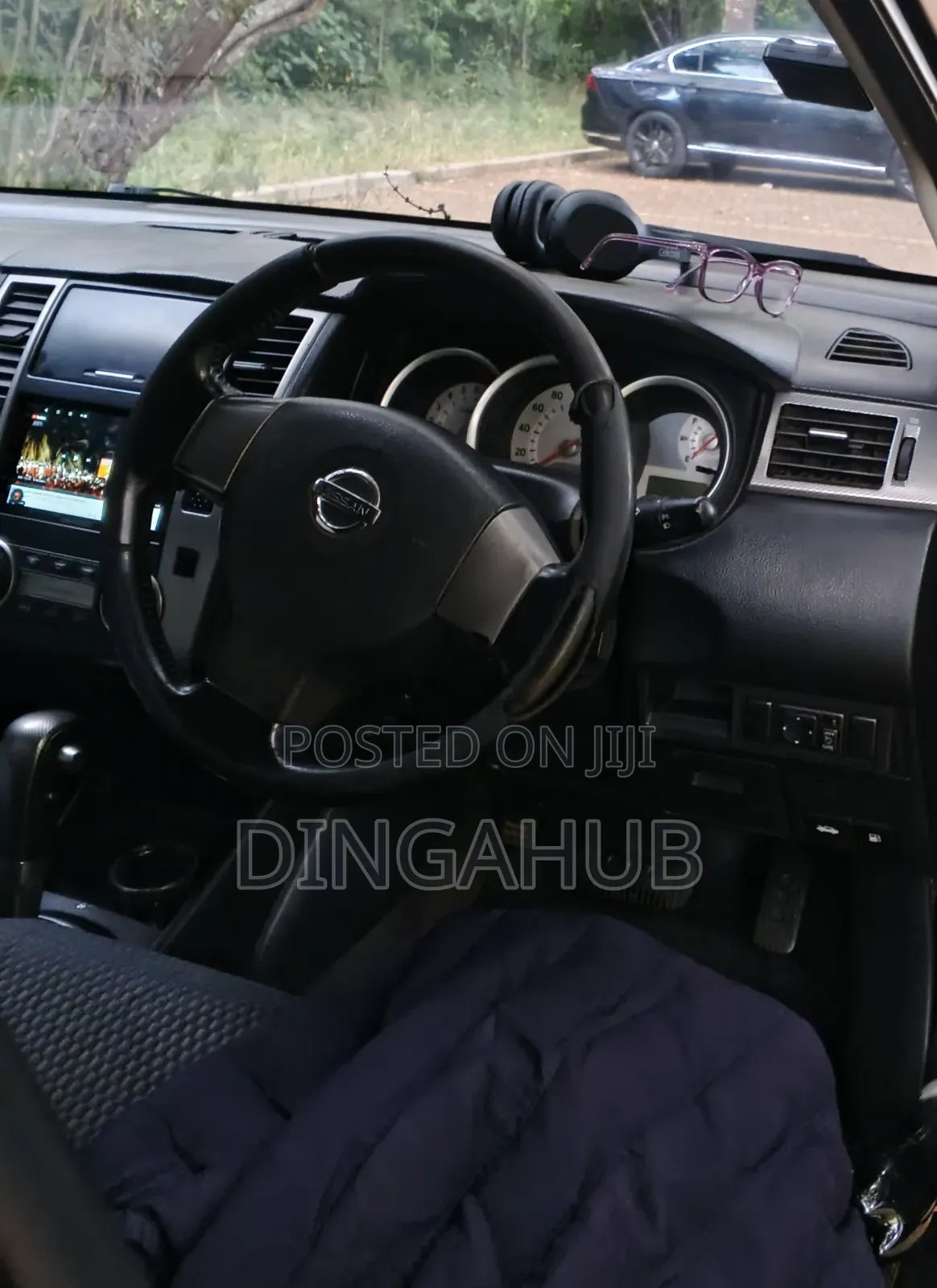 Nissan Tiida 2008 Black