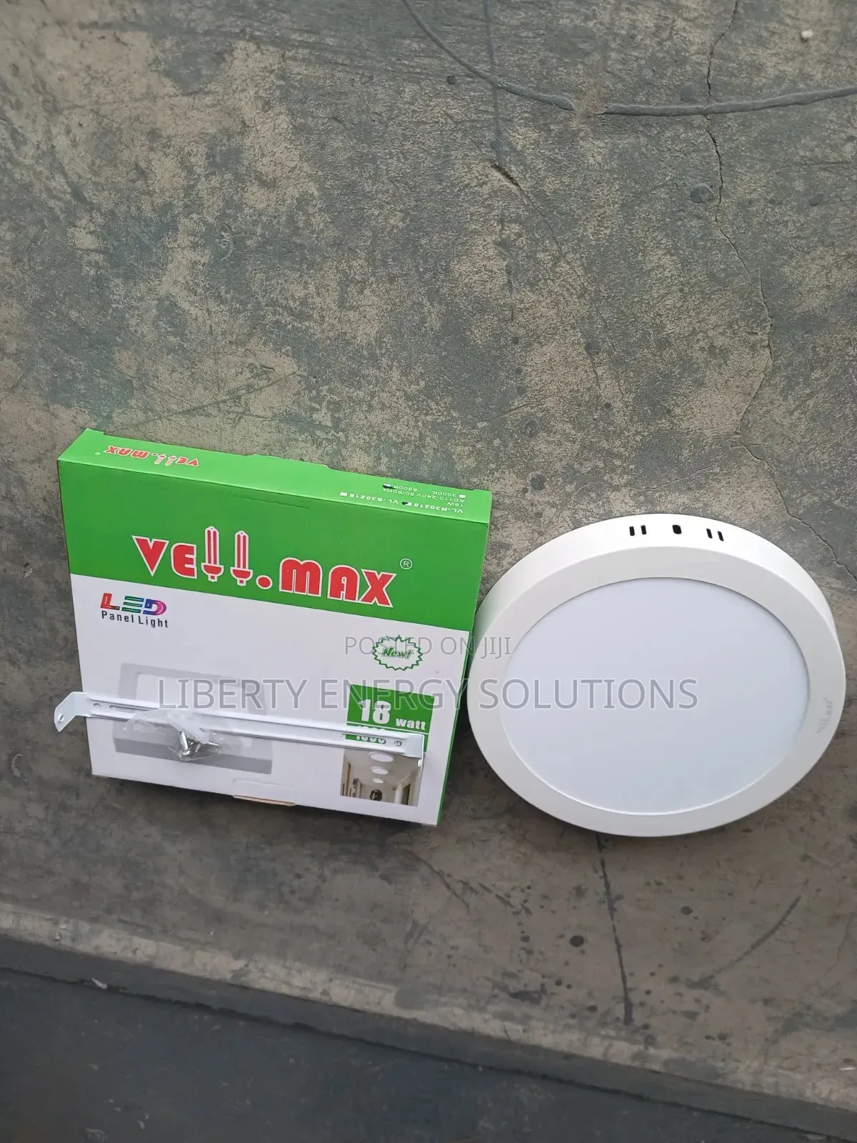 18-Watt Vellmax Surface Mounted Panel Light