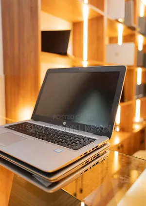 Laptop HP EliteBook 820 G3 8GB Intel Core i5 SSD 256GB