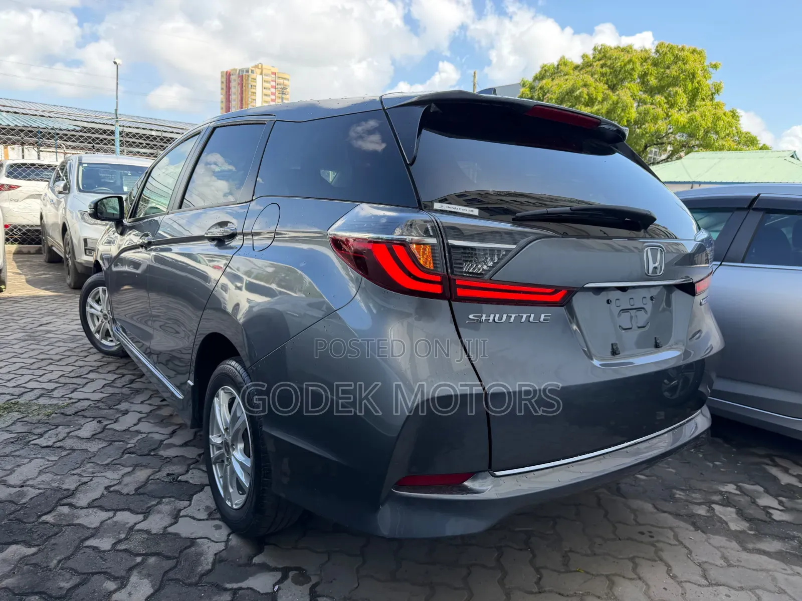 Honda Fit Shuttle 2022 Gray