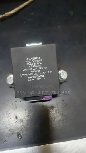 Mitsubishi Fuso Fi Genuine Flasher Light