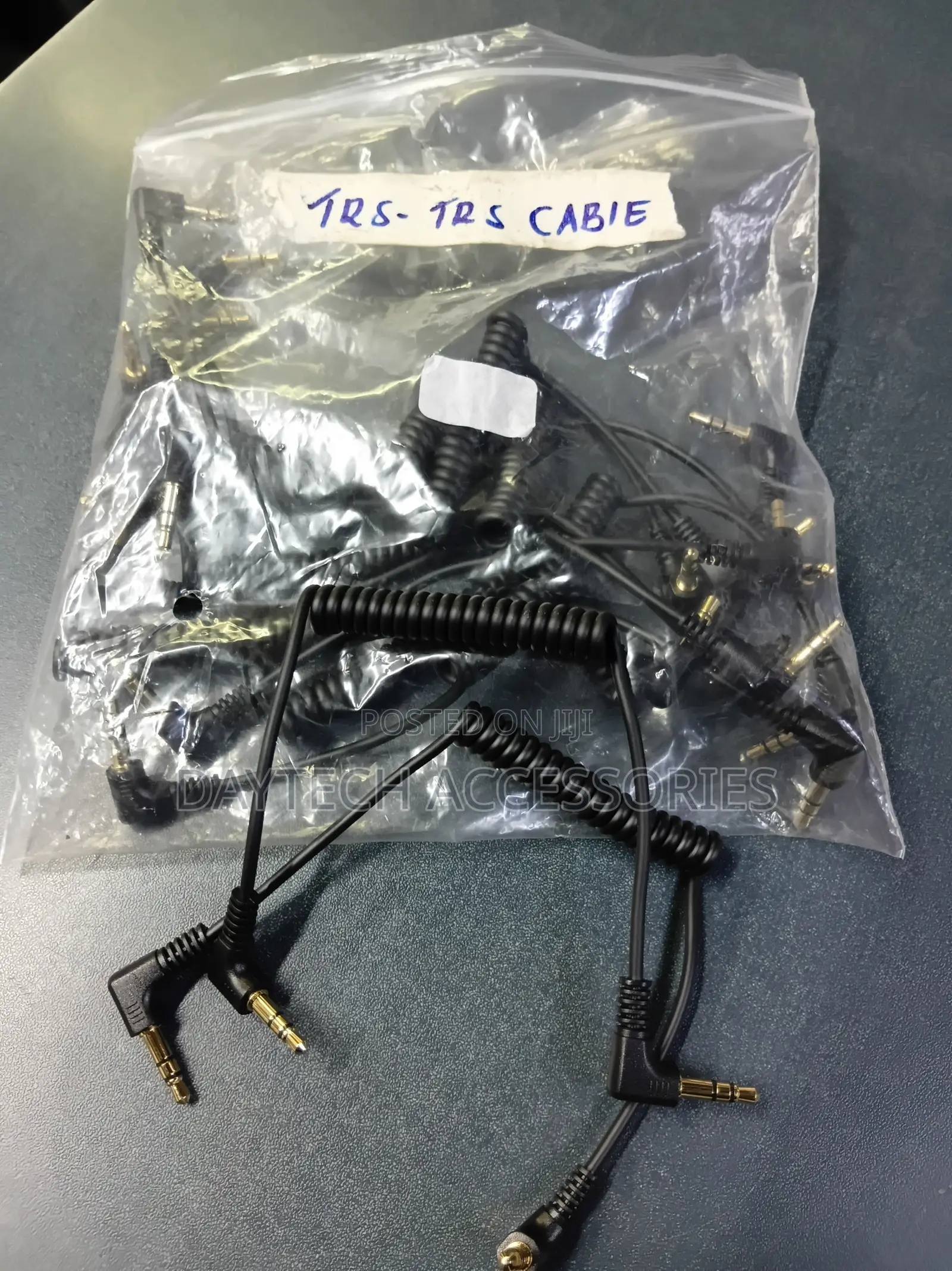 3.5mm TRS to TRS Coiled Angled Audio Adapter Cable