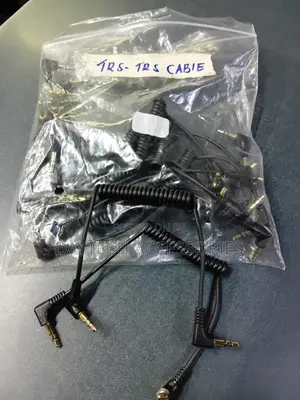 3.5mm TRS to TRS Coiled Angled Audio Adapter Cable