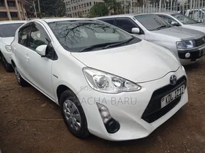 Toyota Aqua 2015 White