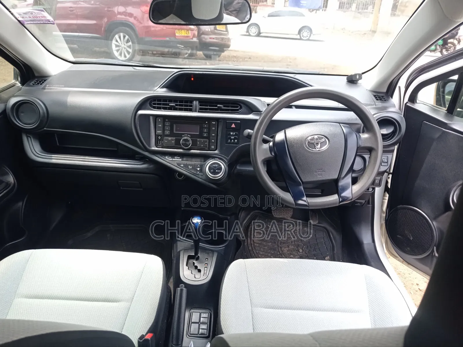 Toyota Aqua 2015 White