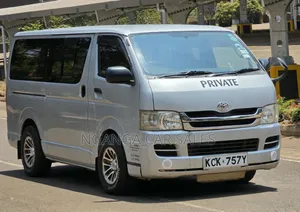 Toyota HiAce 2008 Silver
