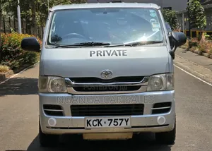 Toyota HiAce 2008 Silver