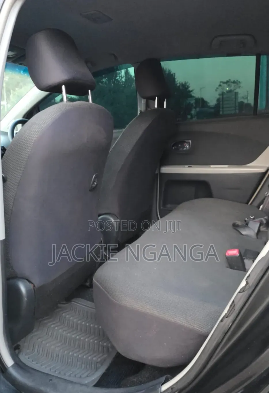 Toyota Vitz 2010 Black
