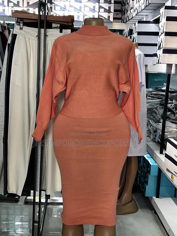 Lady Two Piece - thumbnail 2