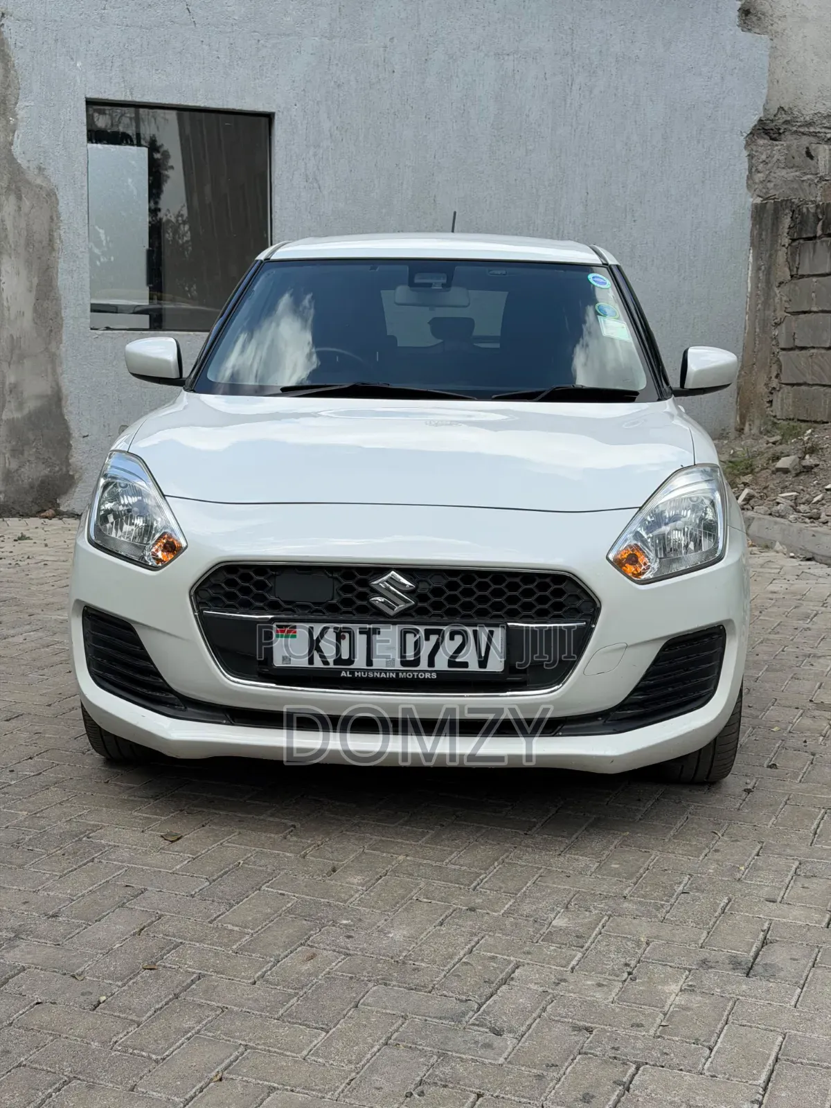 Suzuki Swift 2019 White