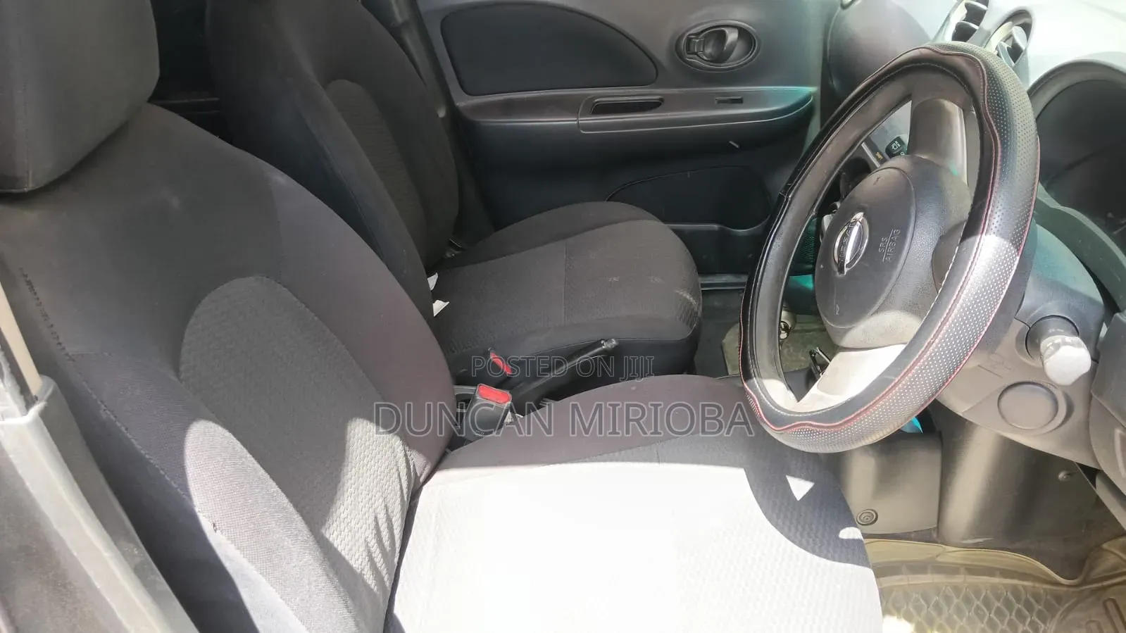 Nissan March 2012