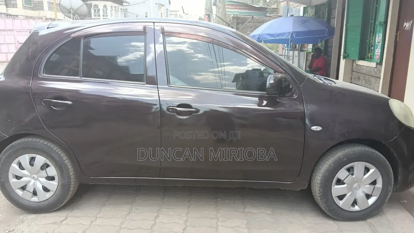 Nissan March 2012