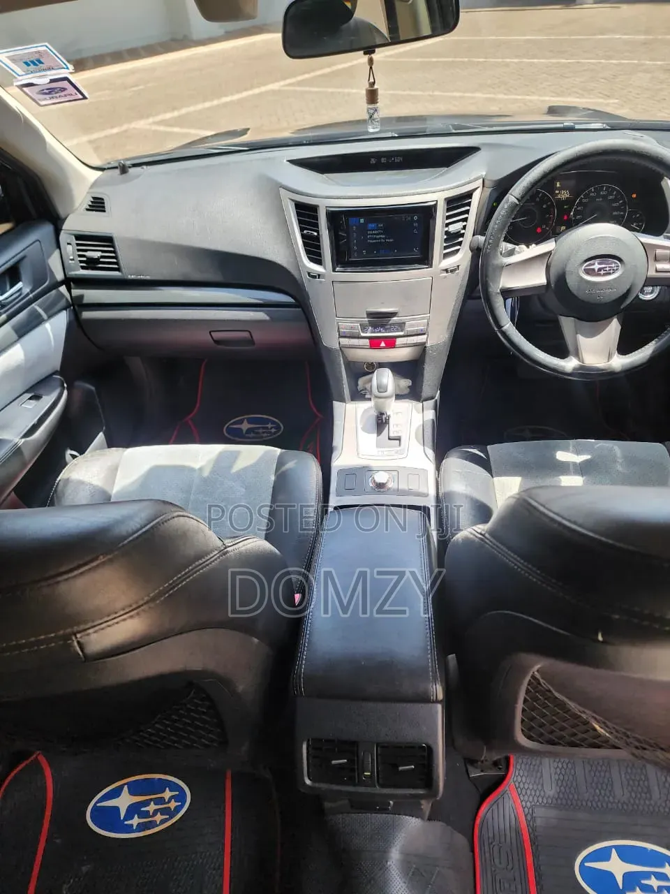 Subaru Outback 2011 Black