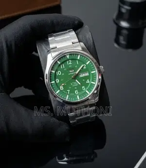 Japanese Government Seiko 5 Sports SNZG09 💚 Green Dial