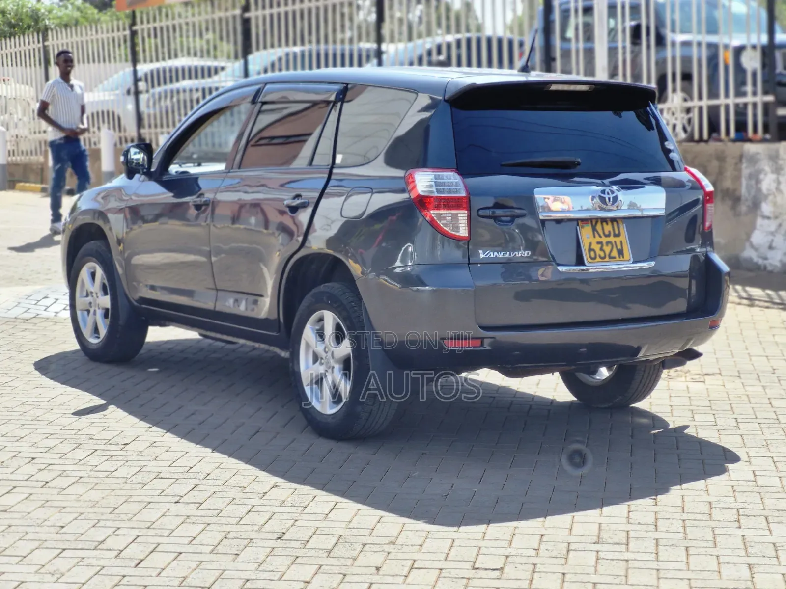 Toyota Vanguard 2008 Gray