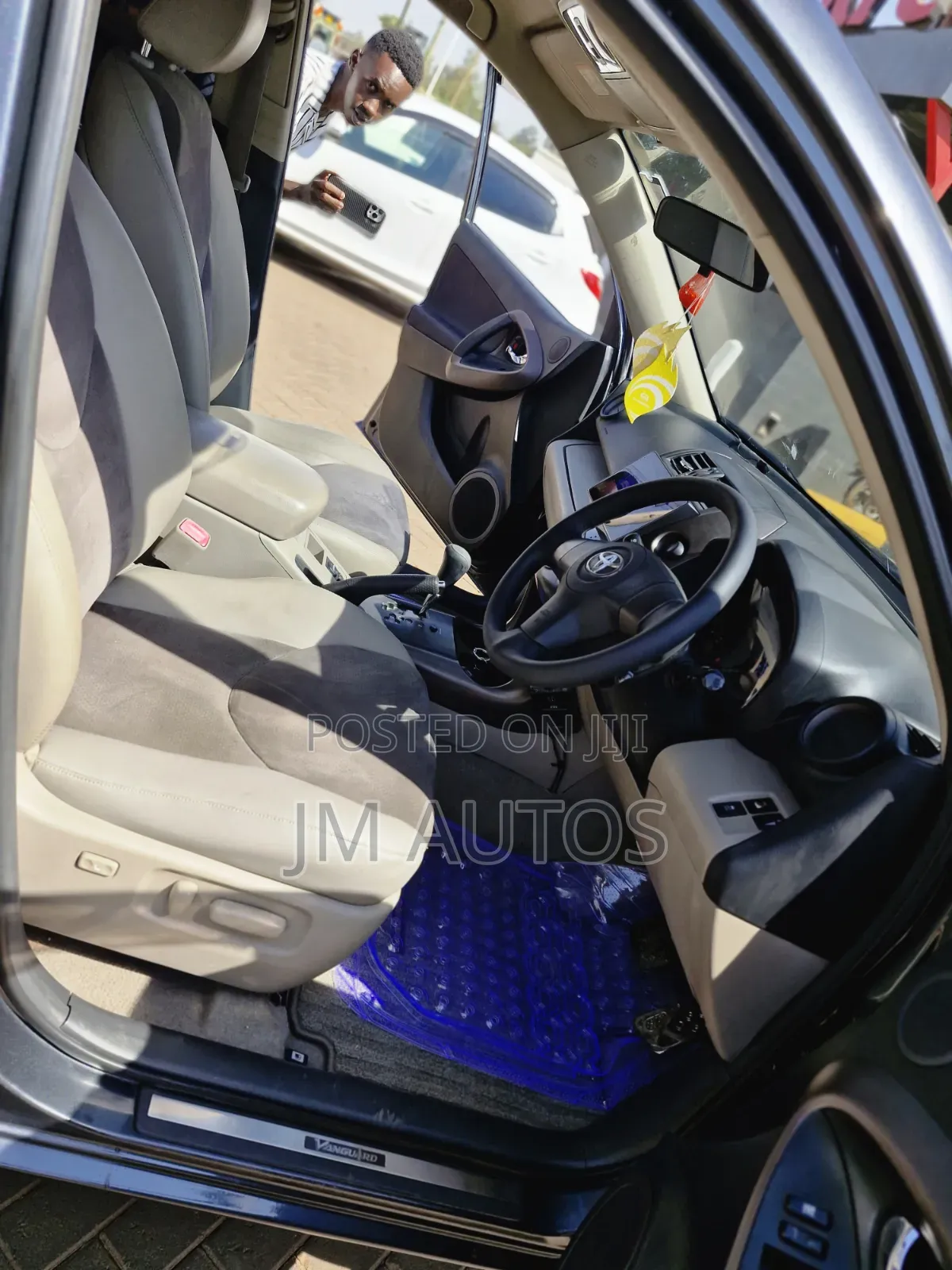 Toyota Vanguard 2008 Gray