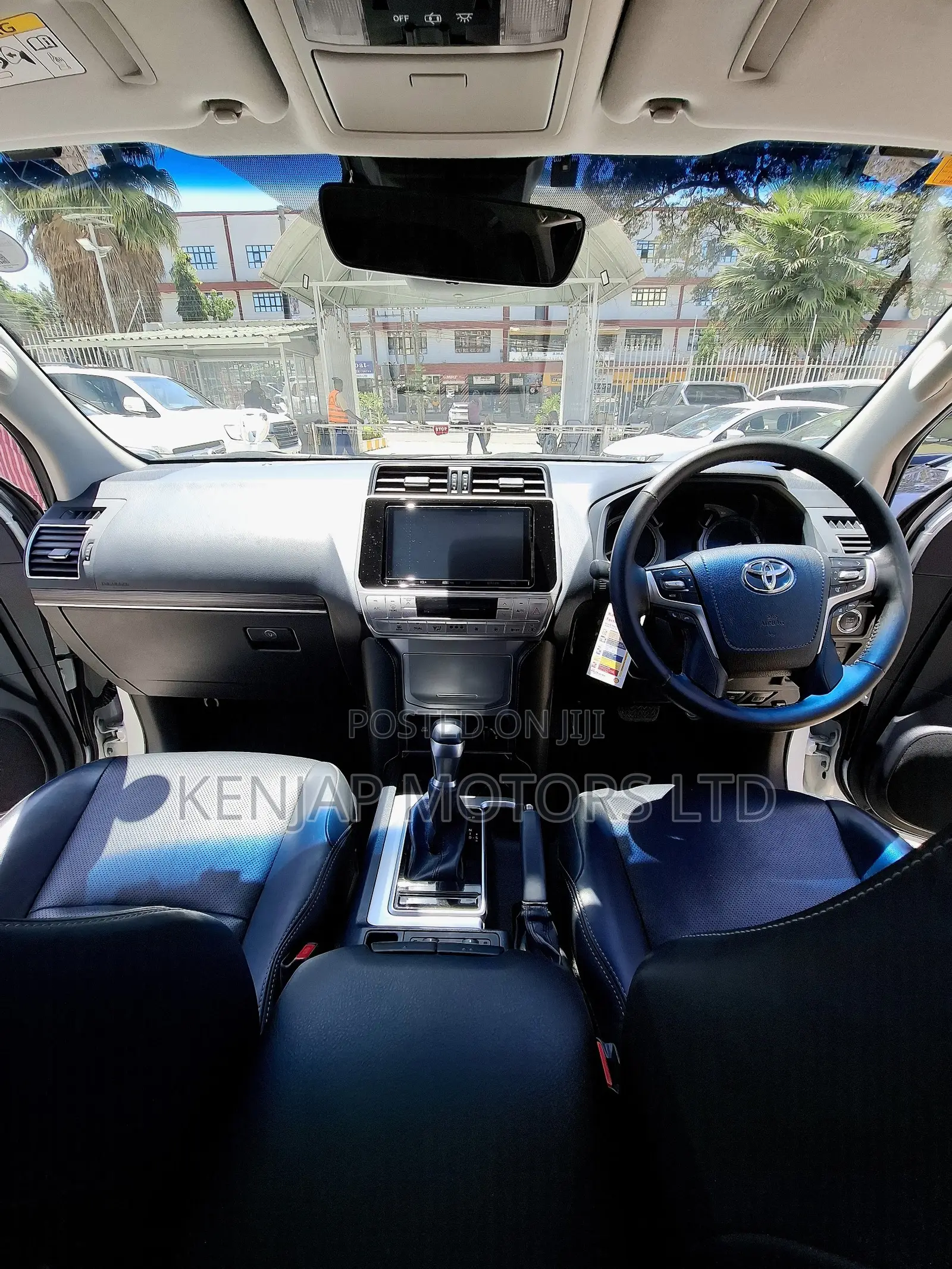 Toyota Land Cruiser Prado 2.8 2019 White