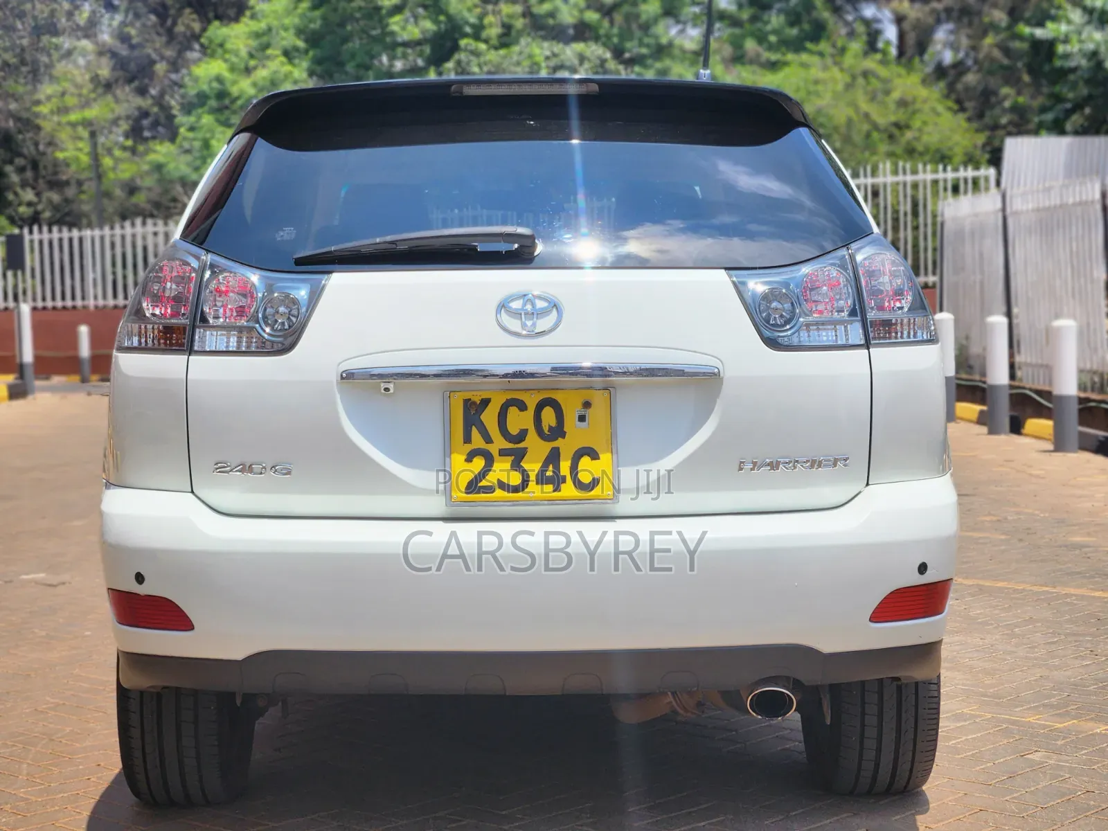 Toyota Harrier 2012 White