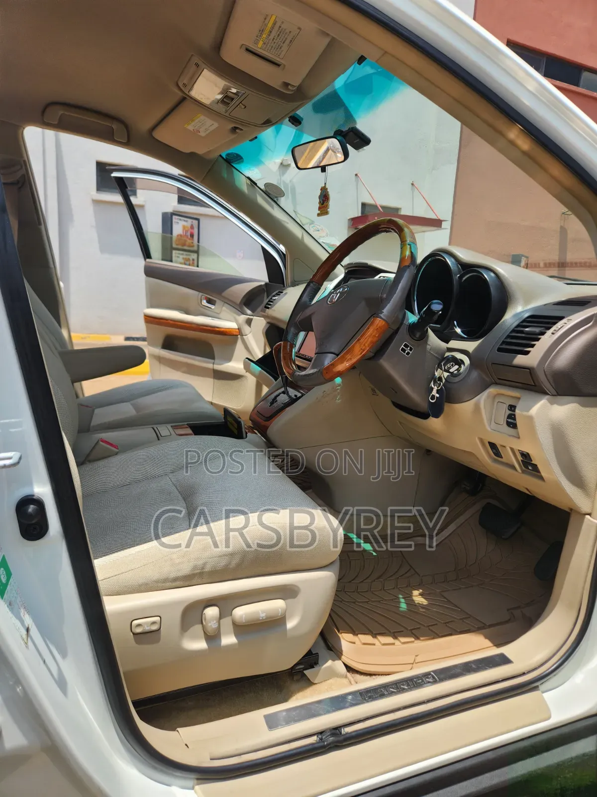 Toyota Harrier 2012 White