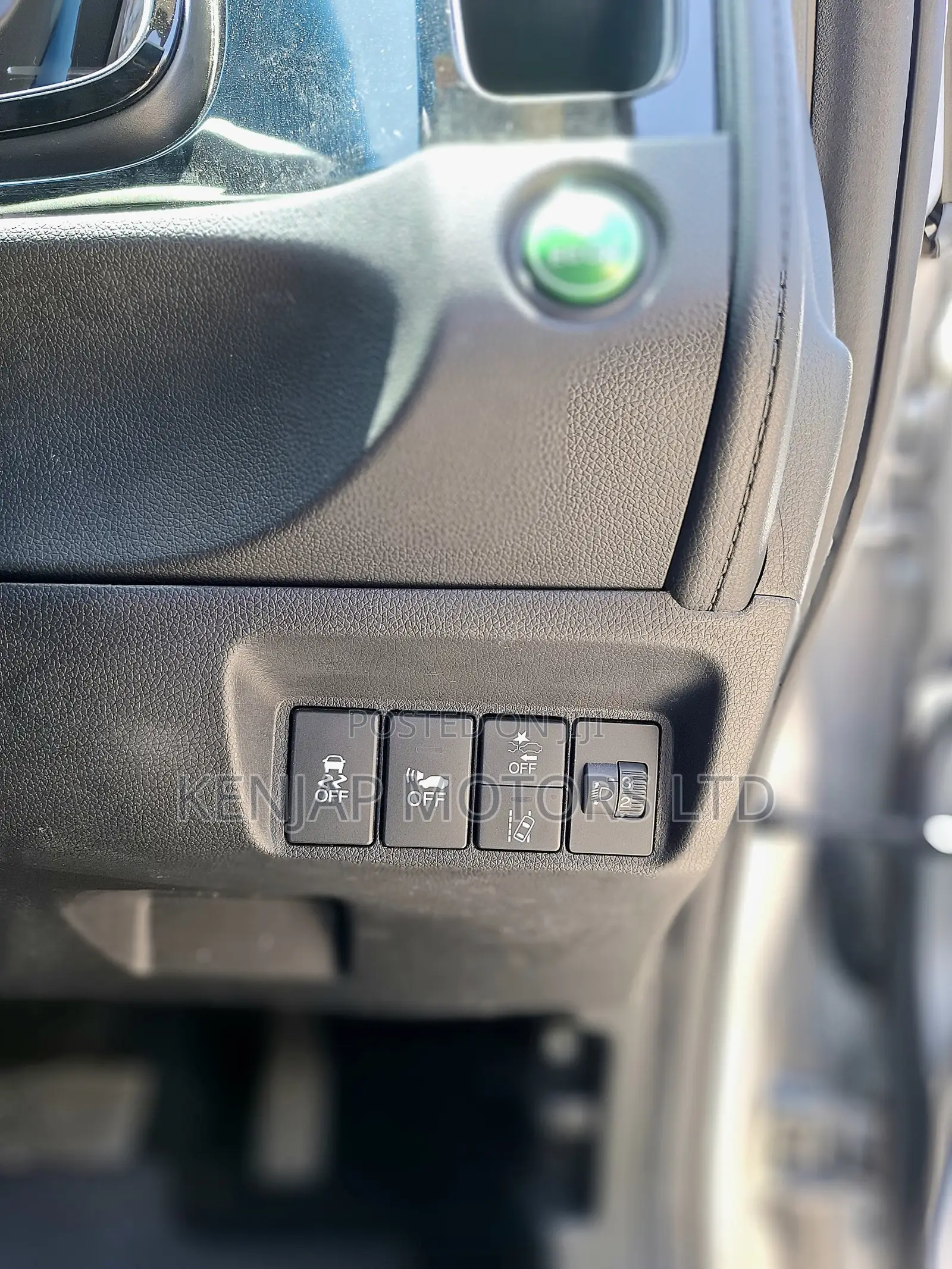 Honda Fit Shuttle 2019 Silver