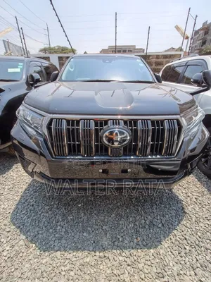 Toyota Land Cruiser Prado 2022 Black