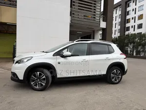 Peugeot 2008 2019 White