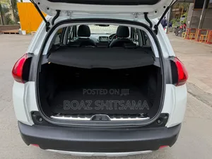 Peugeot 2008 2019 White