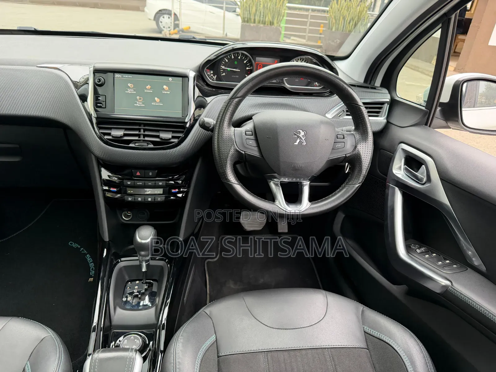 Peugeot 2008 2019 White