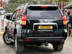 Toyota Land Cruiser Prado 2011