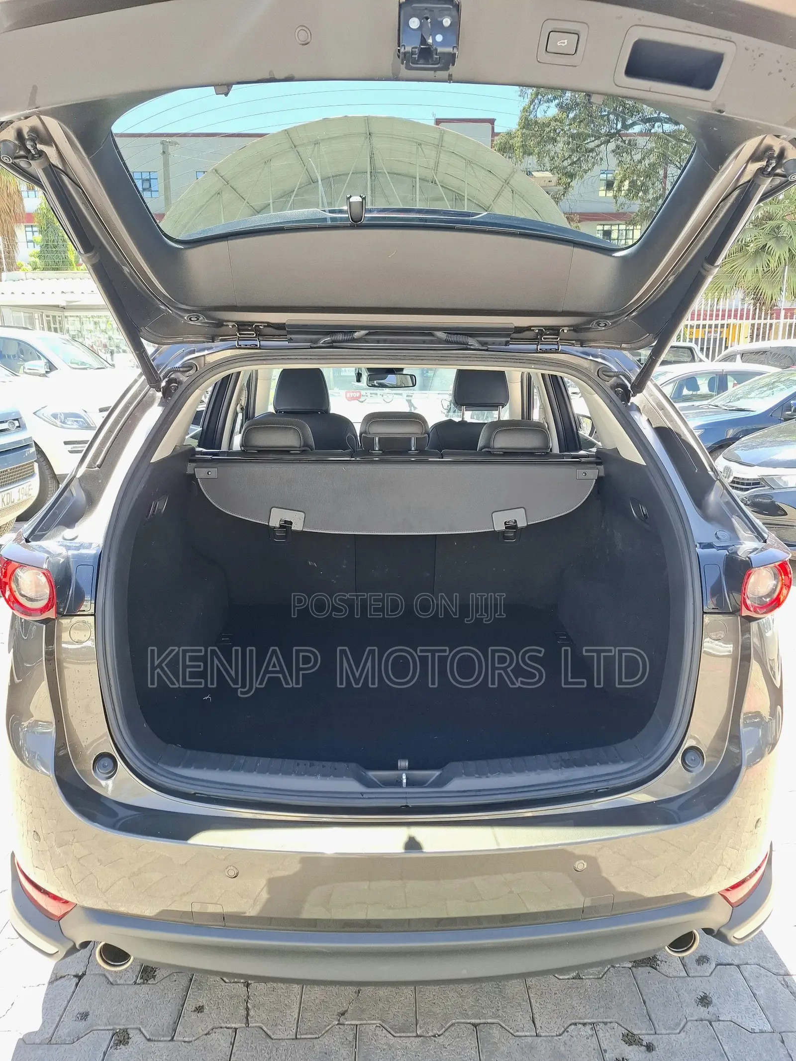 Mazda CX-5 2021 Gray