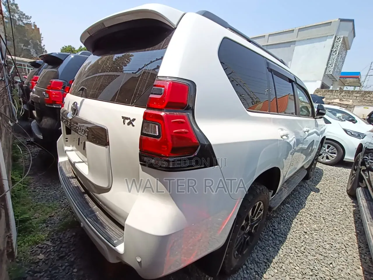 Toyota Land Cruiser Prado 2021 White