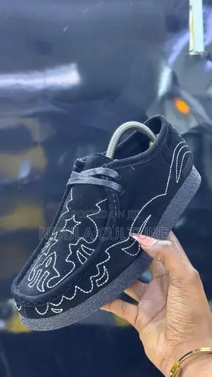 Wallabee X Supreme Western Cut Out Edition