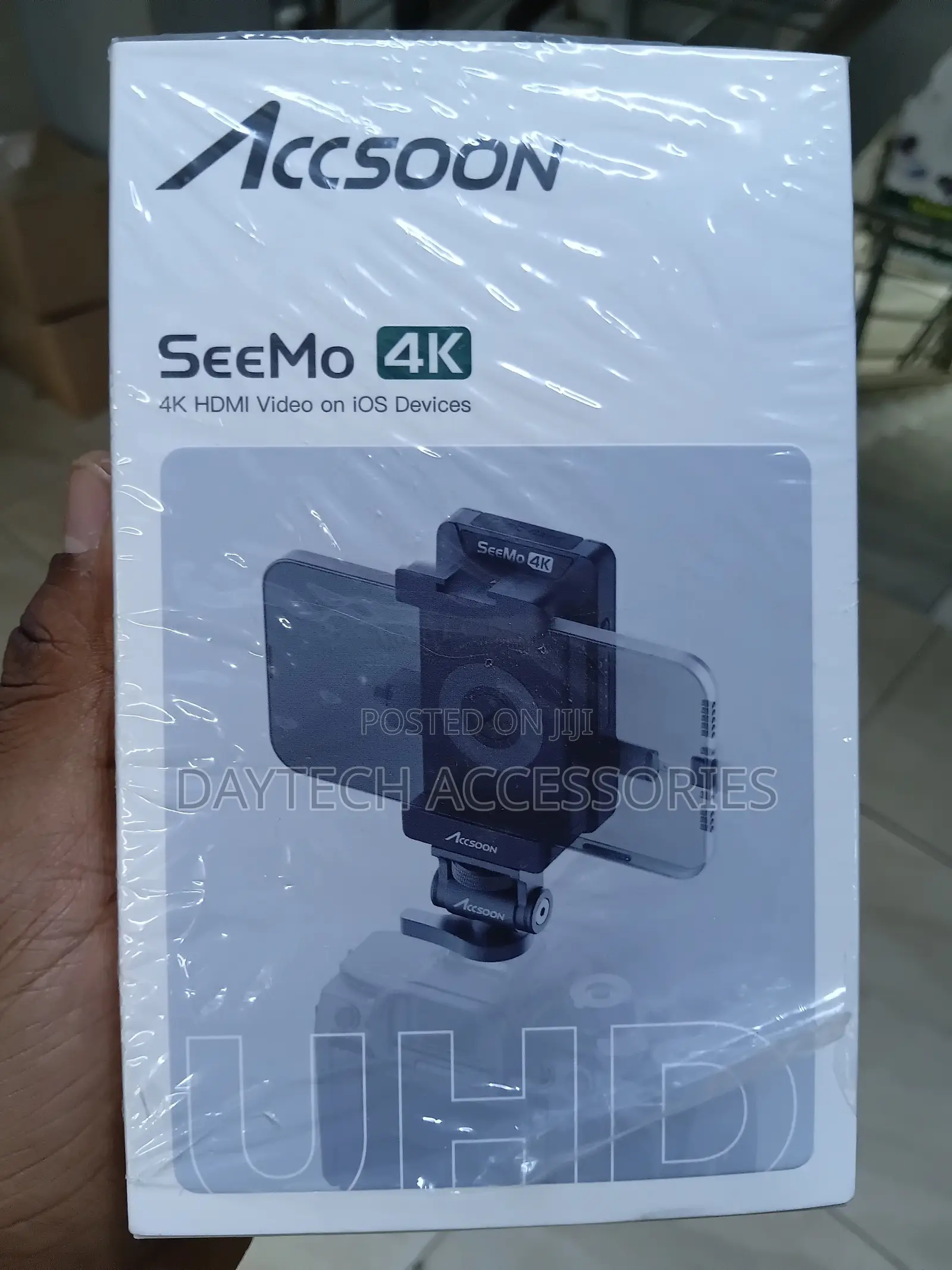Accsoon SeeMo 4K, an HDMI-to-iOS Video Adapter