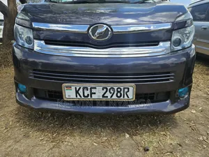 Toyota Voxy V 2WD 8-Seater 2009 Blue