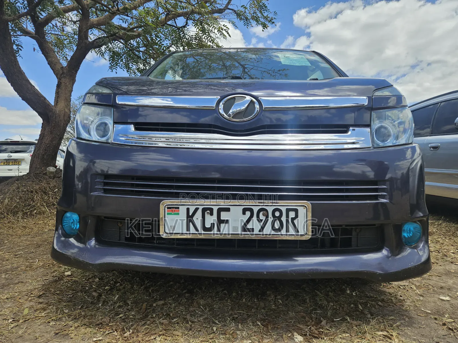 Toyota Voxy V 2WD 8-Seater 2009 Blue