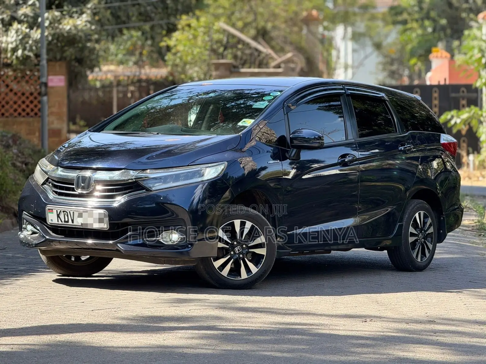 Honda Fit Shuttle 2018 Blue