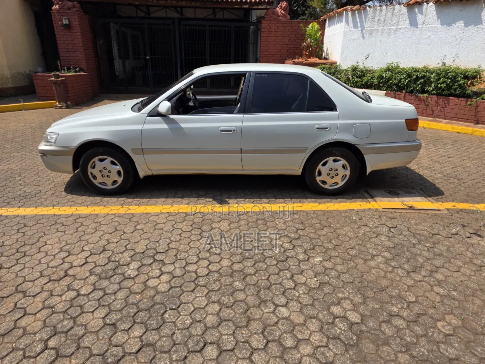Toyota Premio 1.8 AWD 2001 White