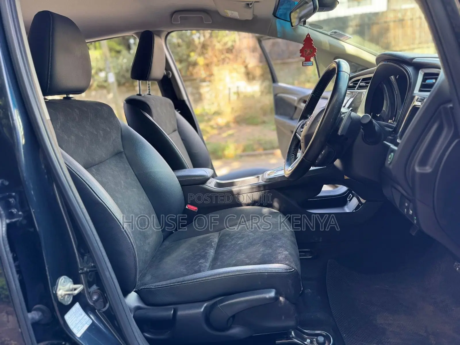 Honda Fit Shuttle 2018 Blue