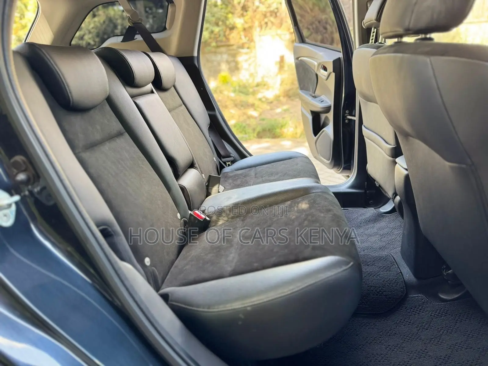 Honda Fit Shuttle 2018 Blue