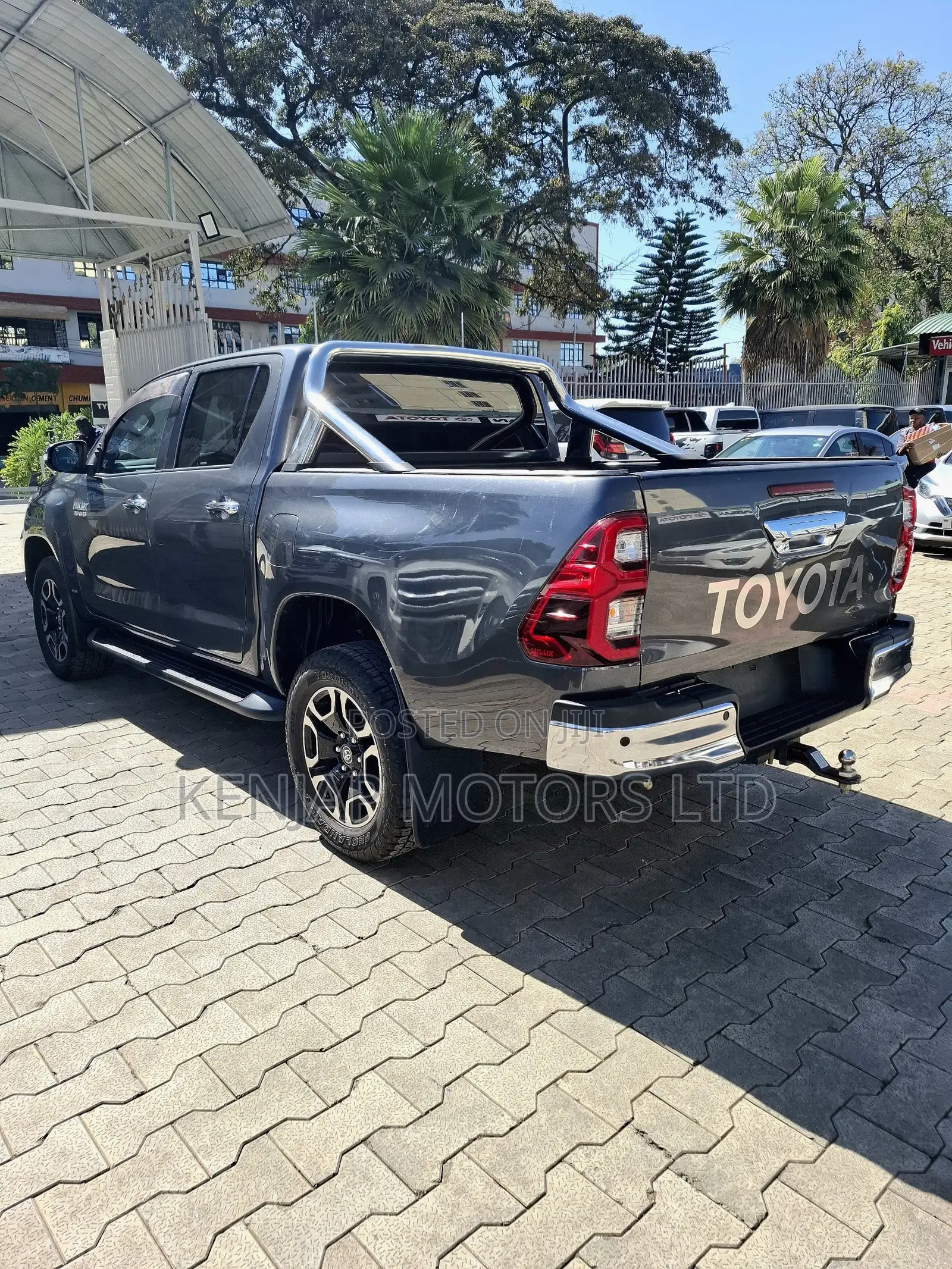 Toyota Hilux 2.8 Diesel 2020 Gray