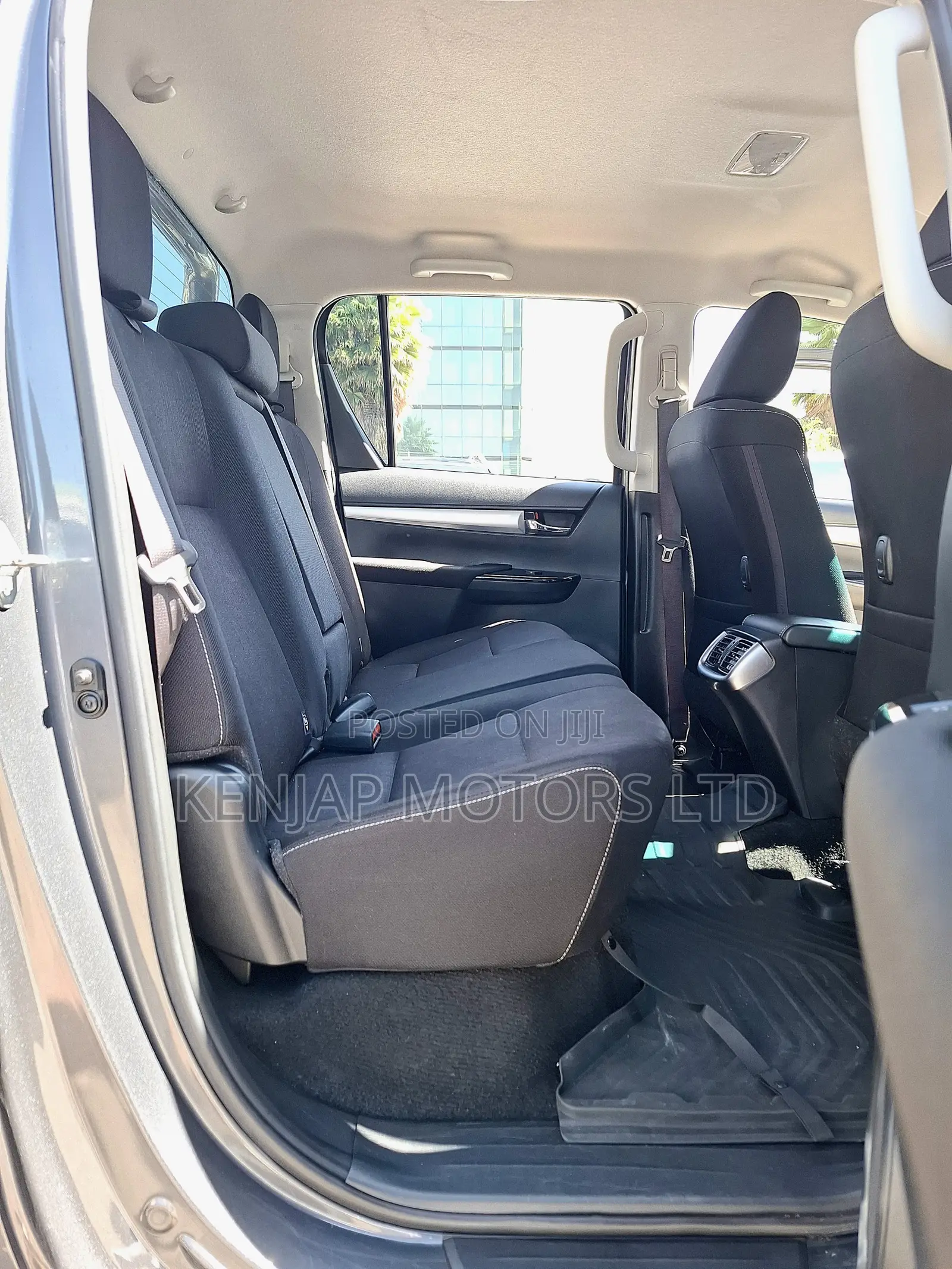 Toyota Hilux 2.8 Diesel 2020 Gray