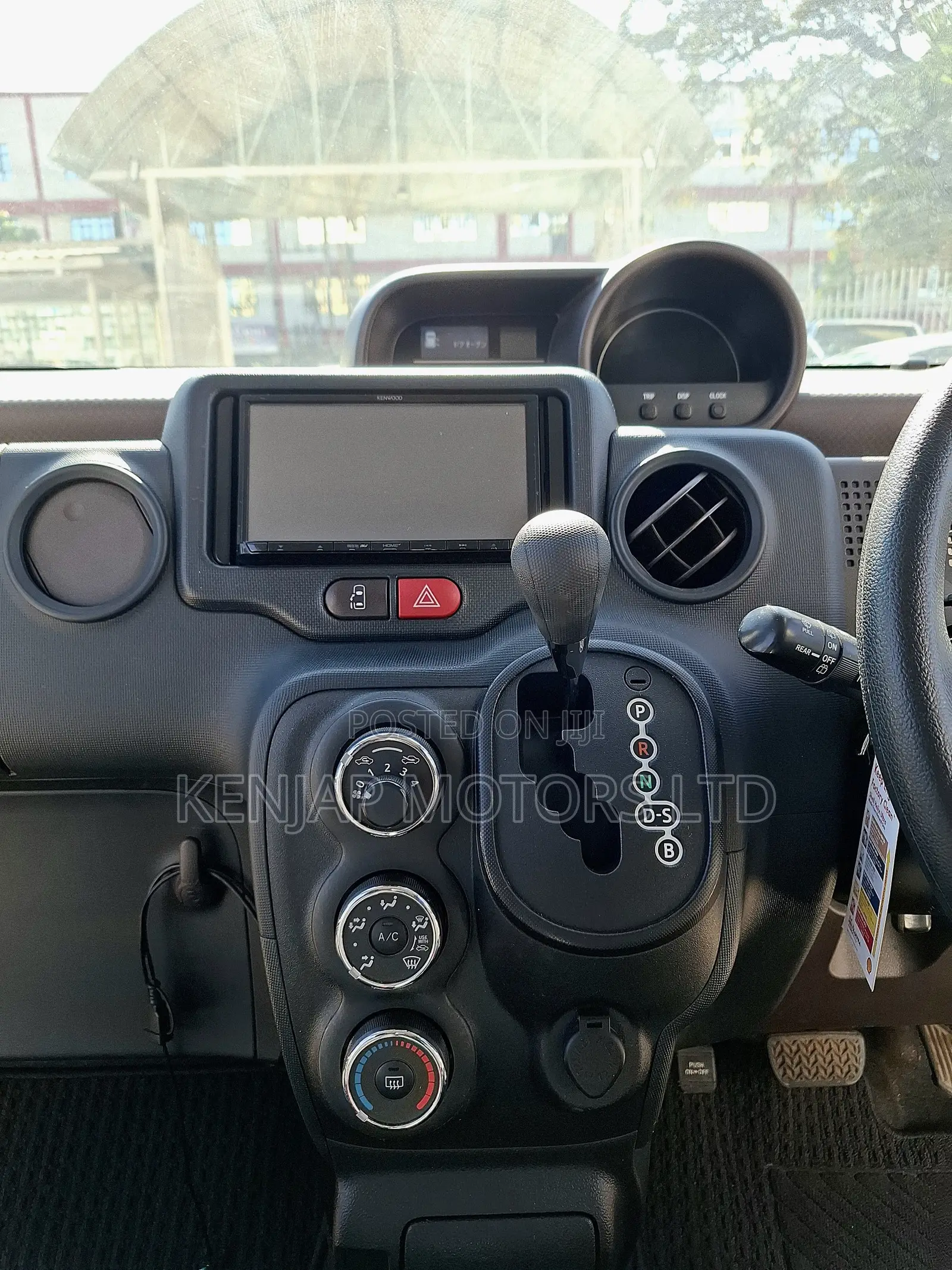 Toyota Porte 2019 White