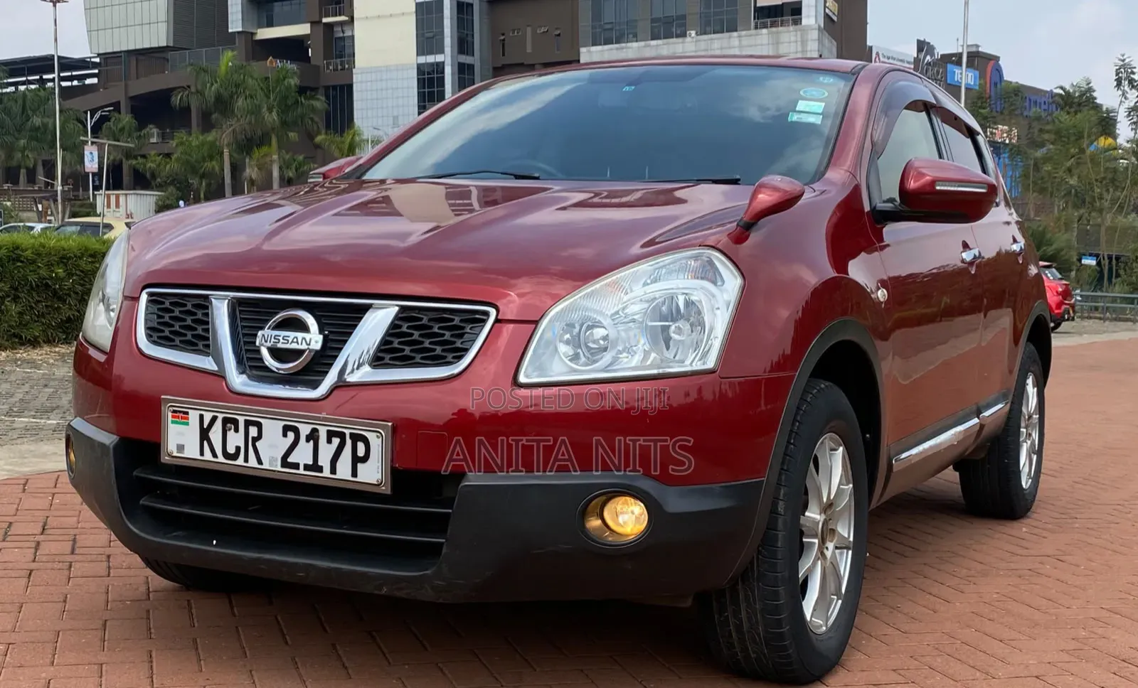 Nissan Dualis 2011 Red