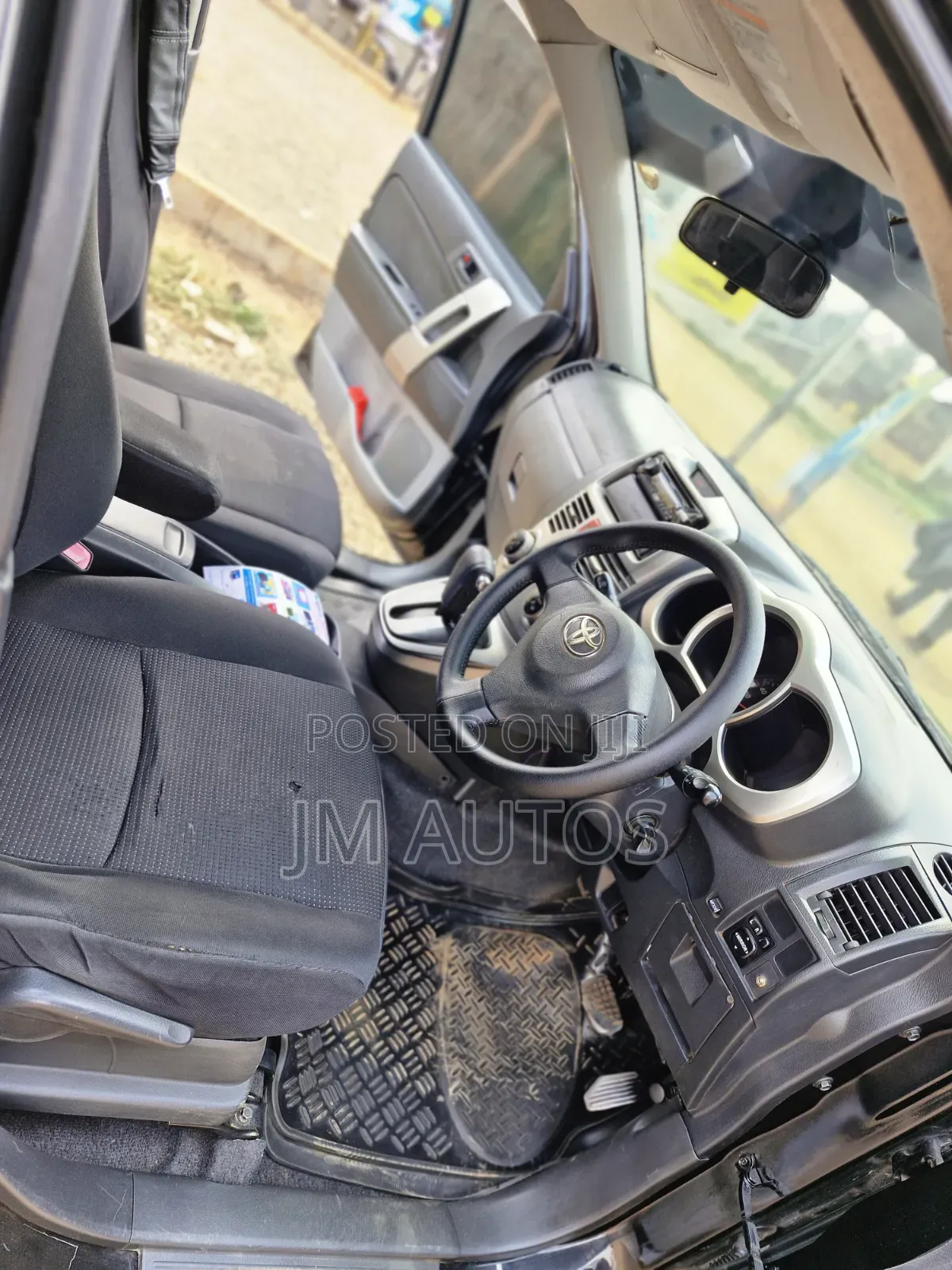 Toyota Rush 1.5 AWD 2007 Black