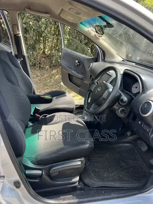 Nissan Note 1.6 Petrol 2012 Silver