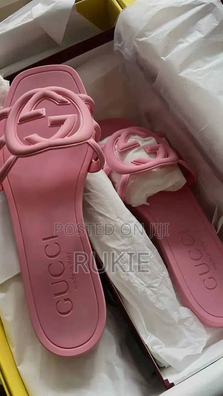Gucci Locking