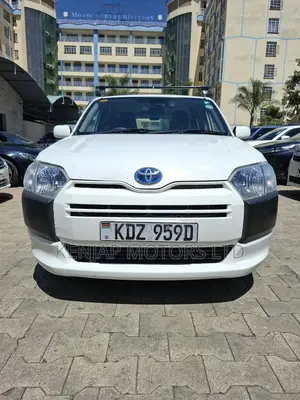 Toyota Succeed 2019 White