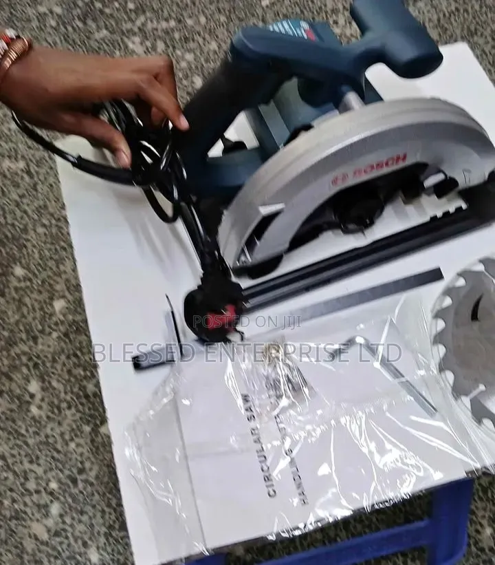 Bosch Circular Saw 1400 Watts/Electric Circular Saw