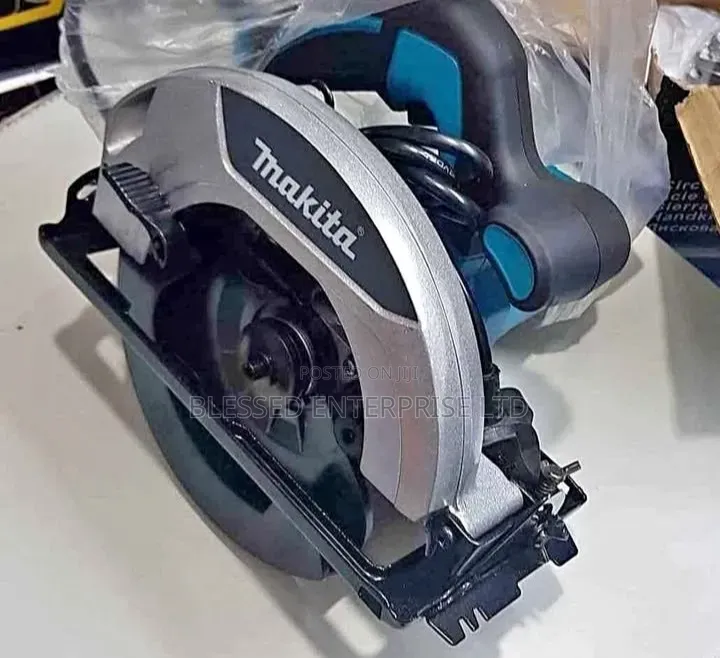 Makita Circular Saw Machine 1400 Watts Portable Machine