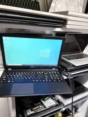 Laptop Acer Extensa 2511 4GB Intel Core i5 HDD 500GB